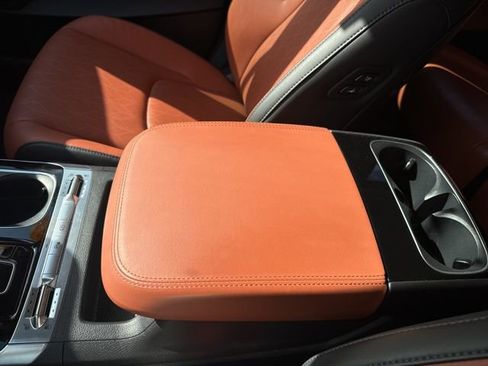 Used 2023 Kia Carnival SX image 20