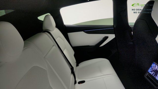 Used 2026 Tesla Model Y Performance AWD/4WD image 36