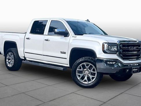 Used 2018 GMC Sierra 1500 SLT w/ Texas SLT Premium Package AWD/4WD image 3