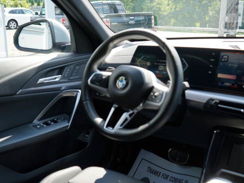 Used 2026 BMW X2 xDrive28i AWD/4WD image 64