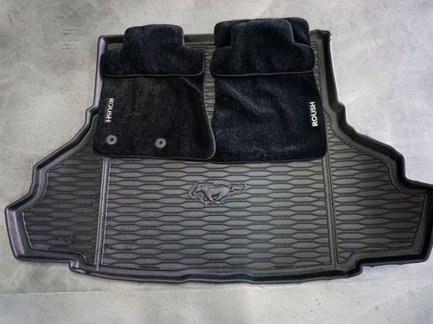 Used 2020 Ford Mustang GT Premium w/ GT Performance Package image 96