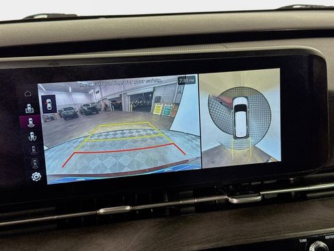 Certified 2024 Kia Carnival SX image 16