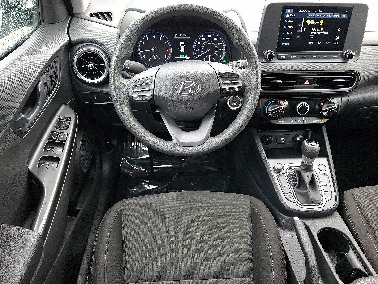Used 2023 Hyundai Kona SEL w/ Cargo Package AWD/4WD image 12