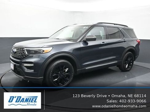 Used 2022 Ford Explorer XLT w/ Equipment Group 202A AWD/4WD image 1