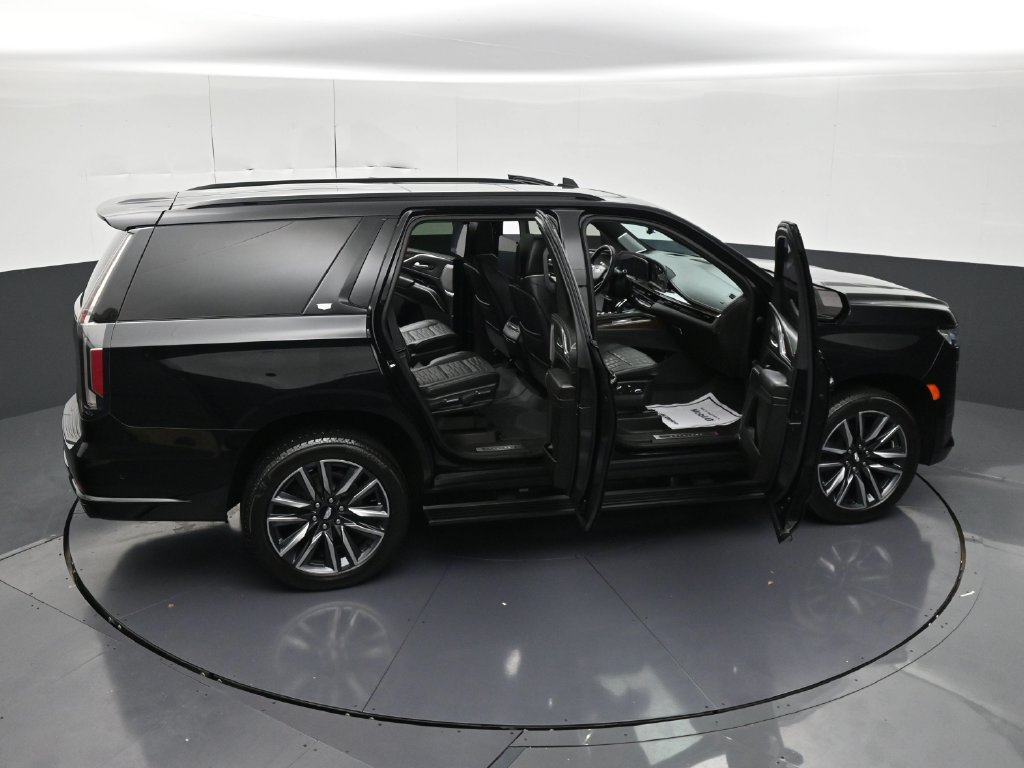 Used 2021 Cadillac Escalade Sport Platinum w/ Heavy-Duty Trailer Package RWD image 36