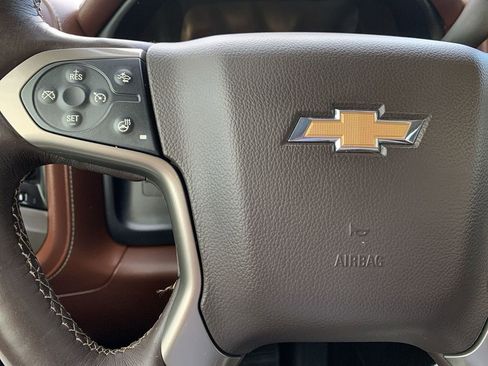 Used 2015 Chevrolet Silverado 3500 High Country image 19