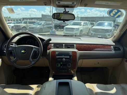 Used 2013 Chevrolet Tahoe LT RWD image 42