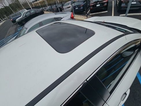 Used 2019 Honda CR-V EX image 5