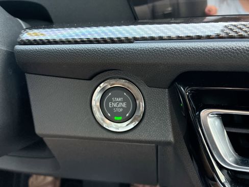 Used 2025 Chevrolet Traverse High Country w/ LPO, Floor Liner Package FWD image 17