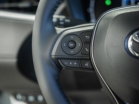 New 2026 Toyota Corolla Cross LE image 27