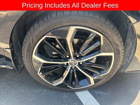Certified 2023 Nissan Altima 2.5 SR w/ SR Premium Package AWD/4WD image 15