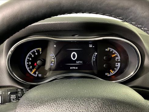 Used 2018 Jeep Grand Cherokee Altitude AWD/4WD image 13