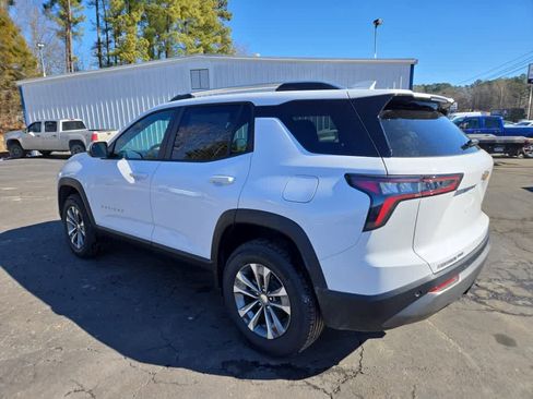 New 2026 Chevrolet Equinox LT w/ Convenience Package II image 5