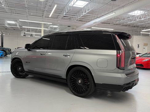 Used 2025 Cadillac Escalade V w/ LPO, Floor Liner Package AWD/4WD image 3