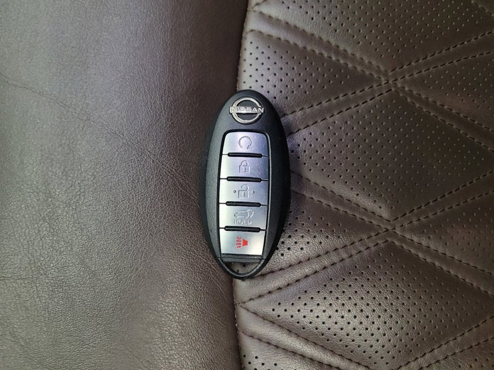 Used 2021 Nissan Armada Platinum w/ Captain's Chairs Package RWD image 32