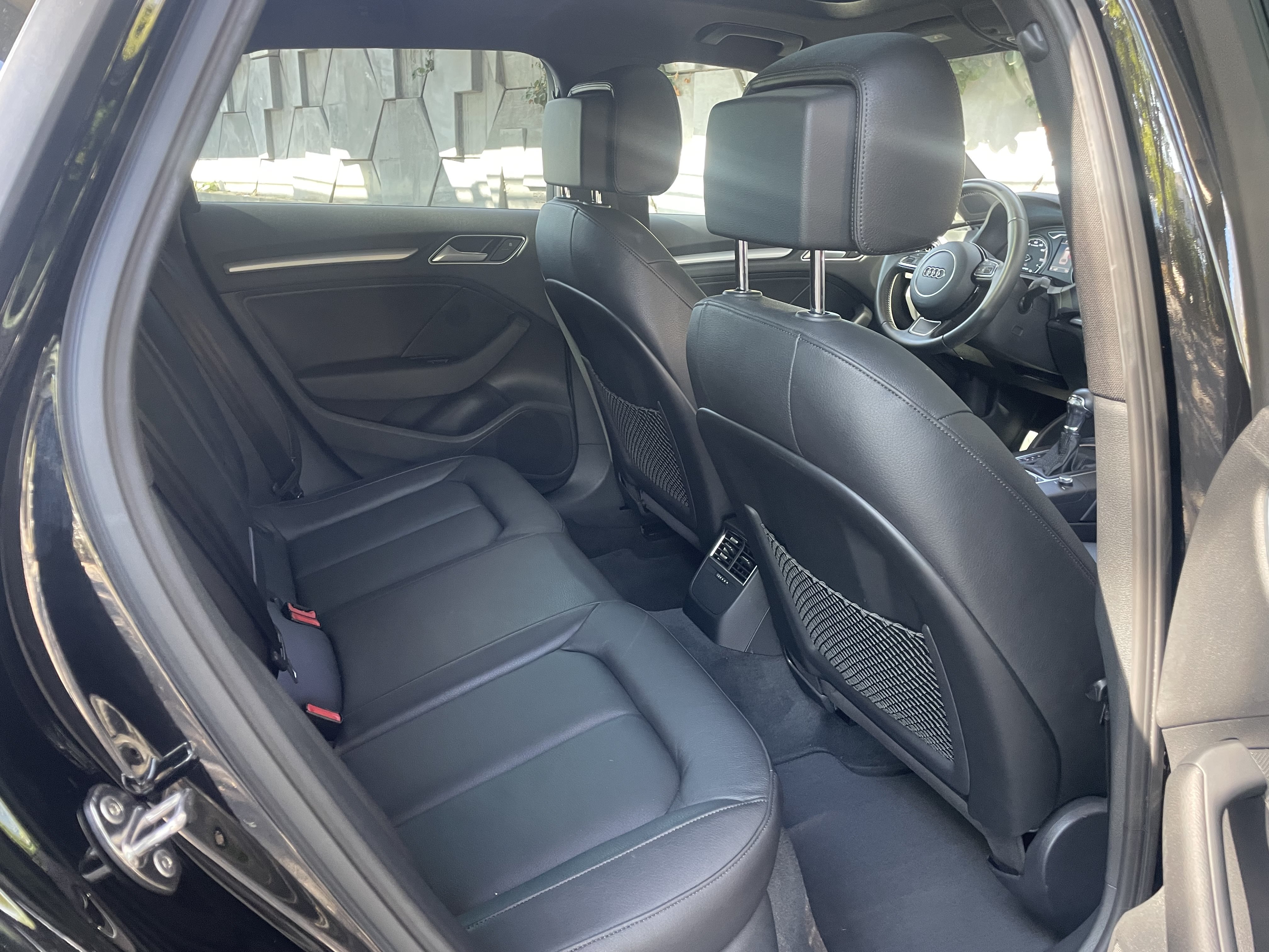 Used 2016 Audi A3 e-tron Premium w/ Audi MMI Navigation Plus FWD image 17