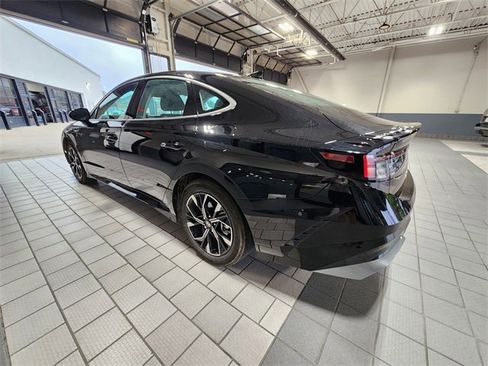 Used 2024 Hyundai Sonata SEL FWD image 3