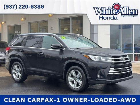 Used 2019 Toyota Highlander Limited image 1