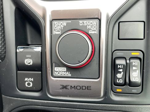 Used 2024 Subaru Forester Limited image 13