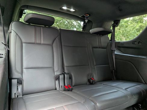 Used 2021 Chevrolet Tahoe RST w/ Luxury Package AWD/4WD image 25