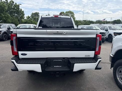 New 2026 Ford F250 Platinum AWD/4WD image 2