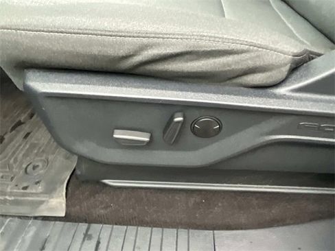 Used 2023 Ford F150 XLT w/ Equipment Group 302A High image 28