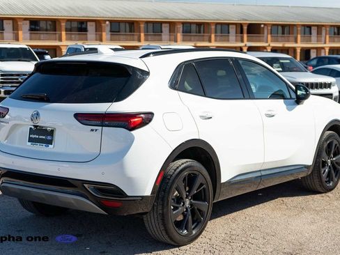 Used 2023 Buick Envision Essence w/ Sport Touring Package FWD image 6