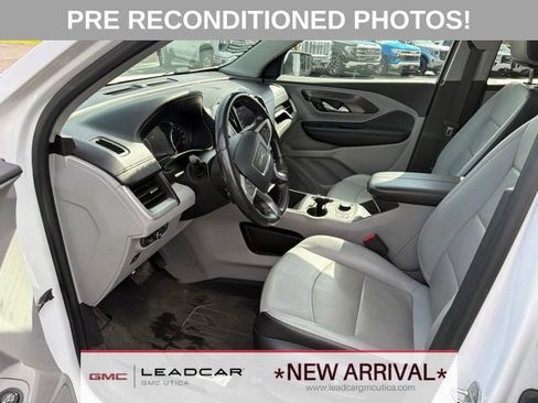 Used 2022 GMC Terrain SLT w/ LPO, Floor Liner Package AWD/4WD image 22