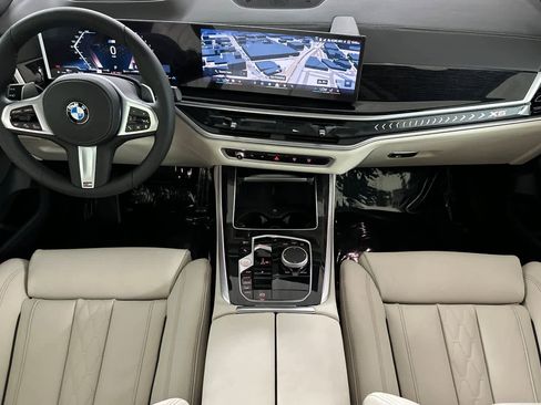 New 2026 BMW X5 xDrive40i w/ M Sport Package image 3