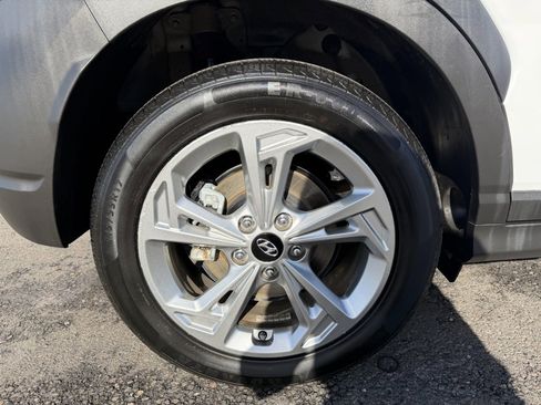 Used 2023 Hyundai Kona SEL w/ Cargo Package image 9