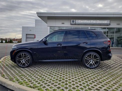 New 2026 BMW X5 xDrive40i w/ M Sport Package image 8