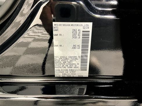 Certified 2024 Nissan Altima 2.5 SR FWD image 19