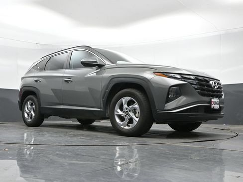 Used 2024 Hyundai Tucson SEL AWD/4WD image 42