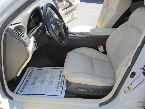 Used 2011 Lexus IS 250 w/ Premium Pkg Value Edition RWD image 24
