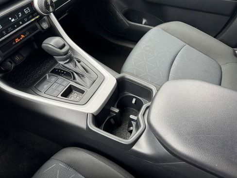 Certified 2025 Toyota RAV4 XLE AWD/4WD image 26