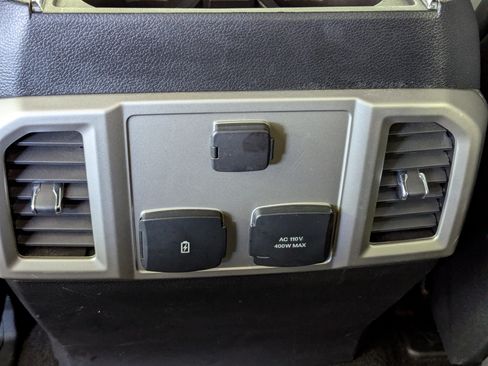 Certified 2019 Ford F150 Lariat AWD/4WD image 19