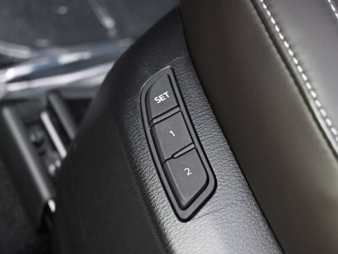 Used 2025 MAZDA CX-5 Signature AWD/4WD image 16