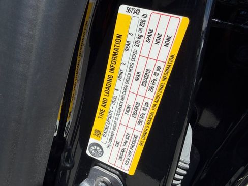 Used 2023 Tesla Model 3 Standard Range RWD image 57