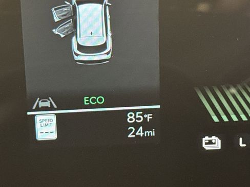 New 2026 Kia Sportage S image 19