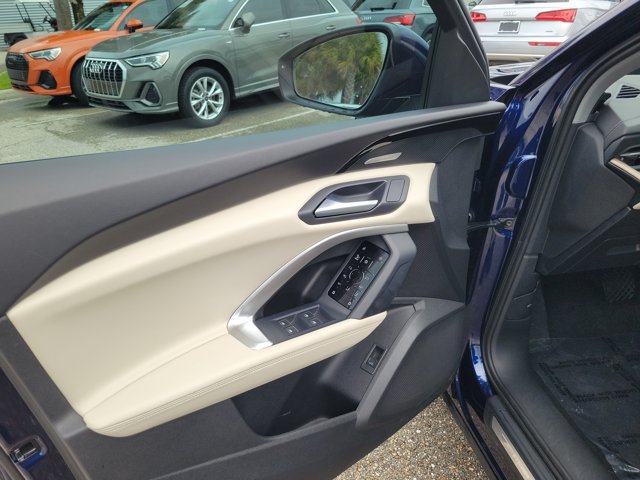 Certified 2025 Audi Q5 Premium Plus w/ Premium Plus AWD/4WD image 18