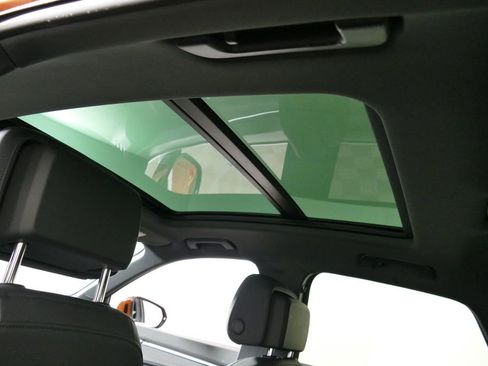 Used 2025 Audi Q3 2.0T Premium image 10