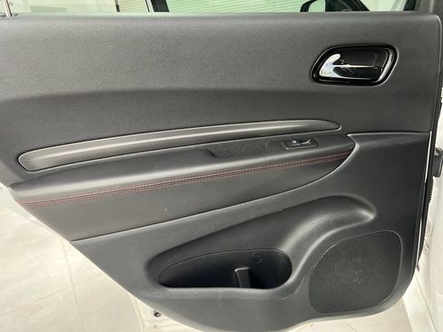 Used 2023 Dodge Durango GT image 16