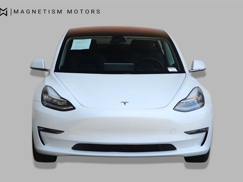 Used 2018 Tesla Model 3 Mid Range RWD image 5