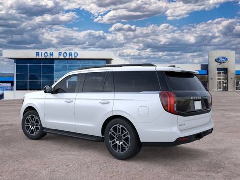 New 2025 Ford Expedition Active AWD/4WD image 4