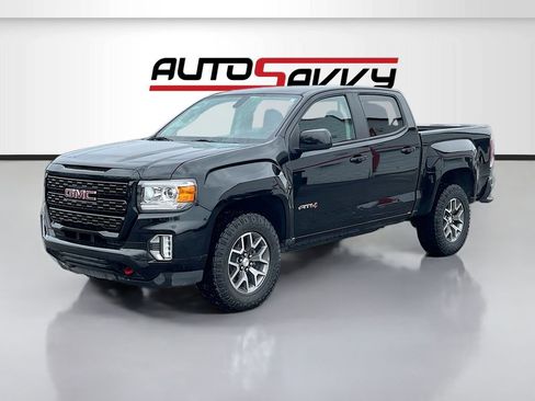 Used 2022 GMC Canyon AT4 w/ Trailering Package AWD/4WD image 3
