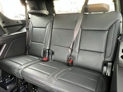 Certified 2025 Chevrolet Tahoe Z71 w/ Comfort Package image 18