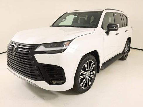 New 2026 Lexus LX 700h Luxury image 8