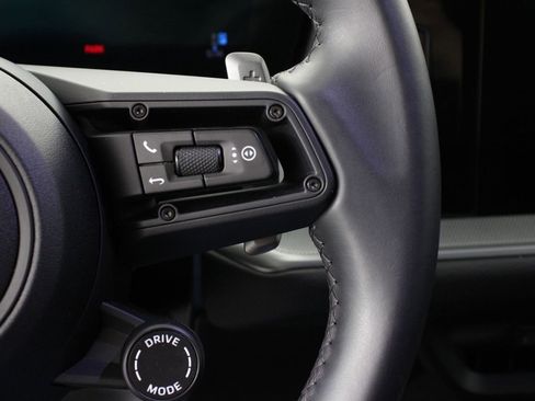 Certified 2025 Porsche Cayenne image 15