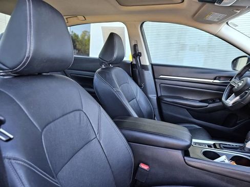 Certified 2024 Nissan Altima 2.5 SL image 14