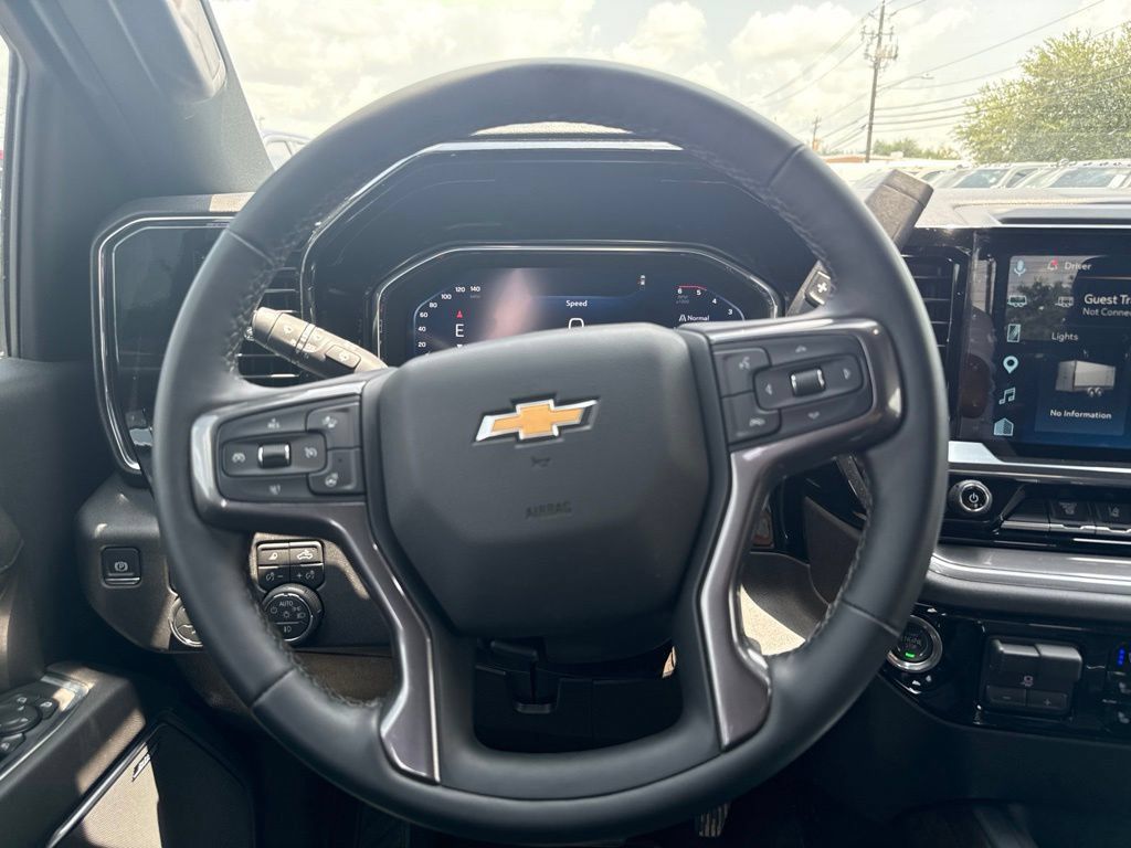 Used 2026 Chevrolet Silverado 3500 High Country w/ High Country Premium Package AWD/4WD image 17